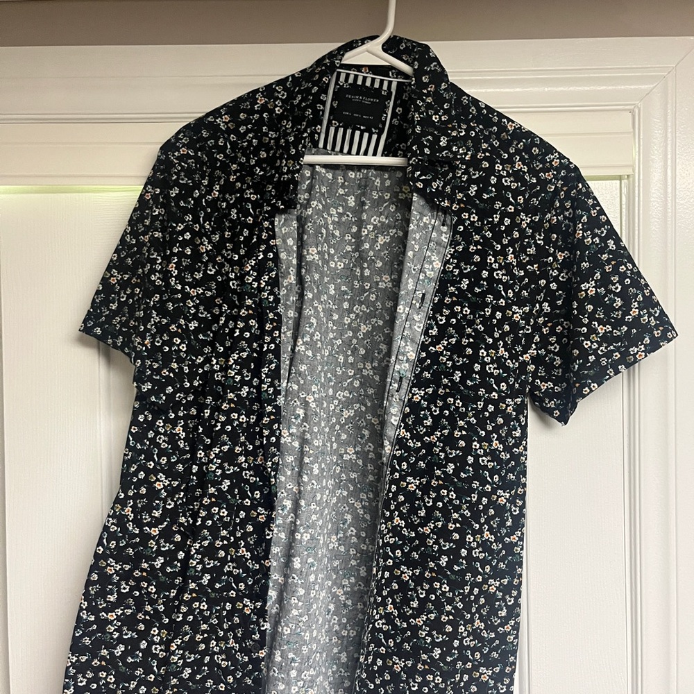 Denim & Flower Black and White Floral Shirt